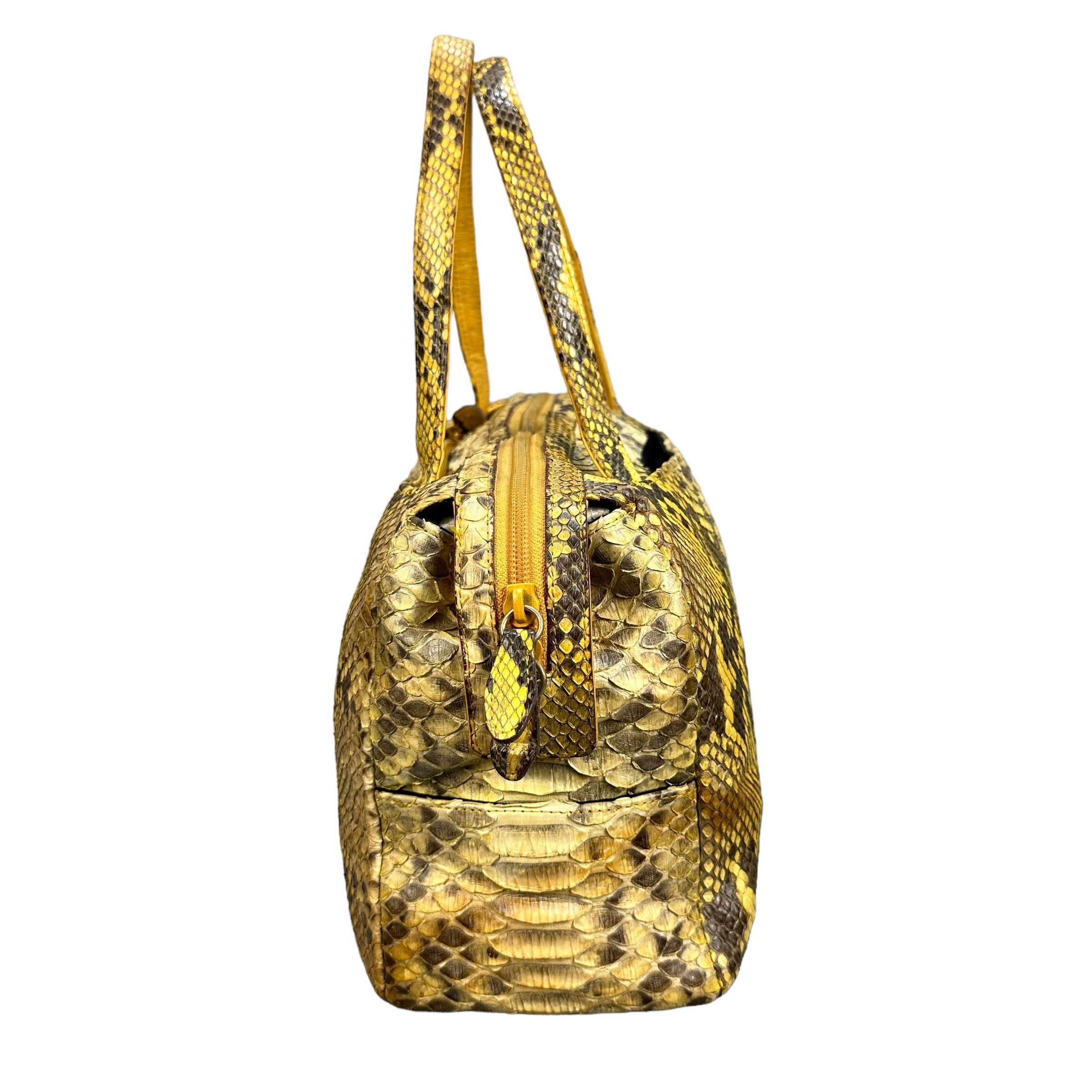 Japanese Brand JRA 330 Made in Japan Snakeskin Phantom Handbag #A-0512 Size ONE SIZE - 3 Thumbnail