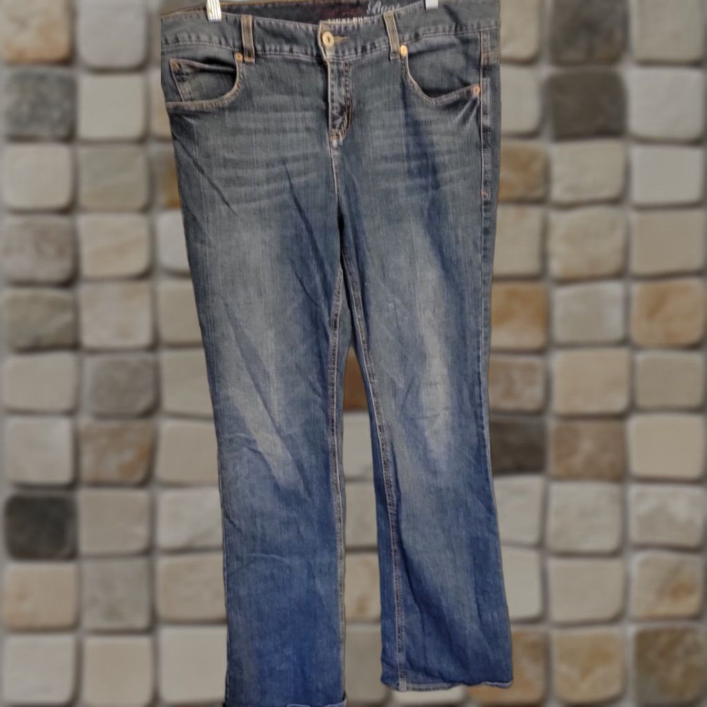 Tommy Hilfiger Tommy Hilfiger Jeans Women 16R Freedom Bootcut Mid Rise Medium Wash Whiskered Blue Denim Size 38" / US 16 / IT 52 - 1 Thumbnail