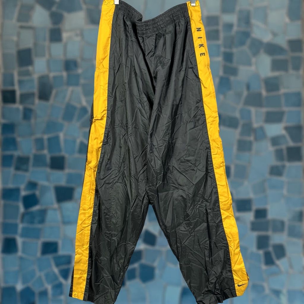 Nike 90s Basketball Track Pants - Nike Mens XL Fit - Sweatpants - Green - Polyester Size US 36 / EU 52 - 1 Thumbnail