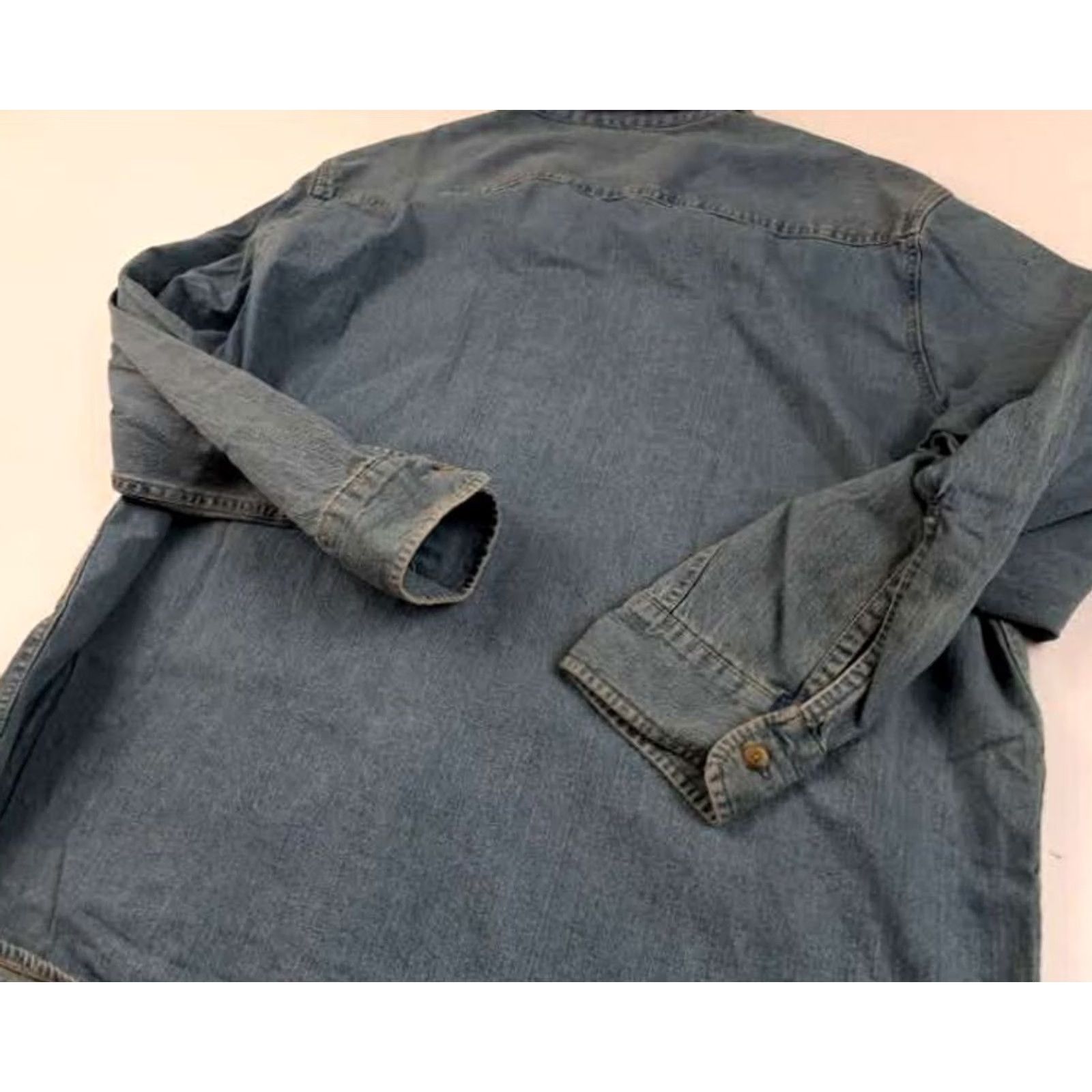 Levi's VINTAGE Levi's Blue Denim Full Button Shirt 2XL Men EUC Horse Double Size US XXL / EU 58 / 5 - 6 Thumbnail