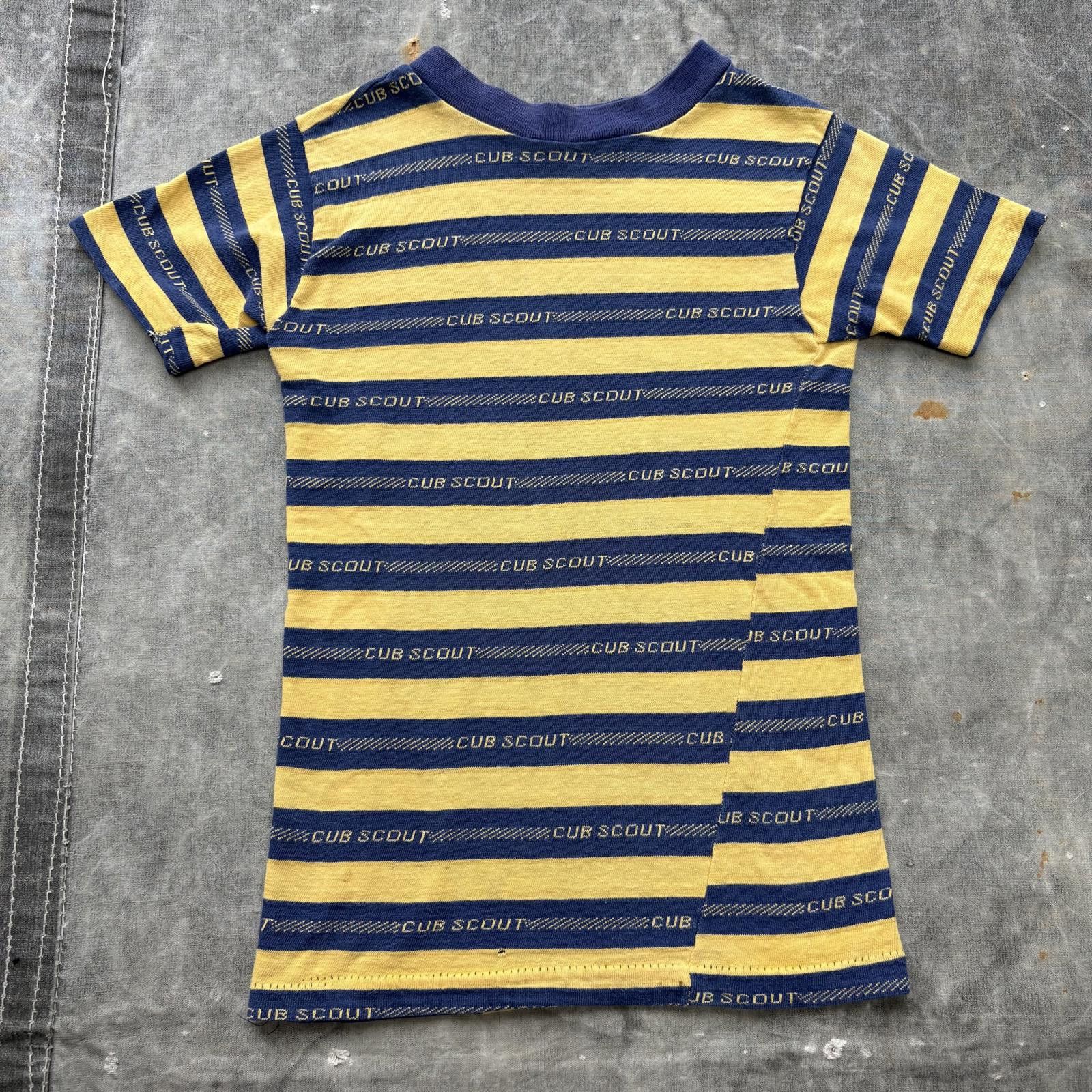 Vintage Vintage Rare 50s 60s Cub Scouts Navy Yellow Striped Shirt Size XS / US 0-2 / IT 36-38 - 1 Thumbnail