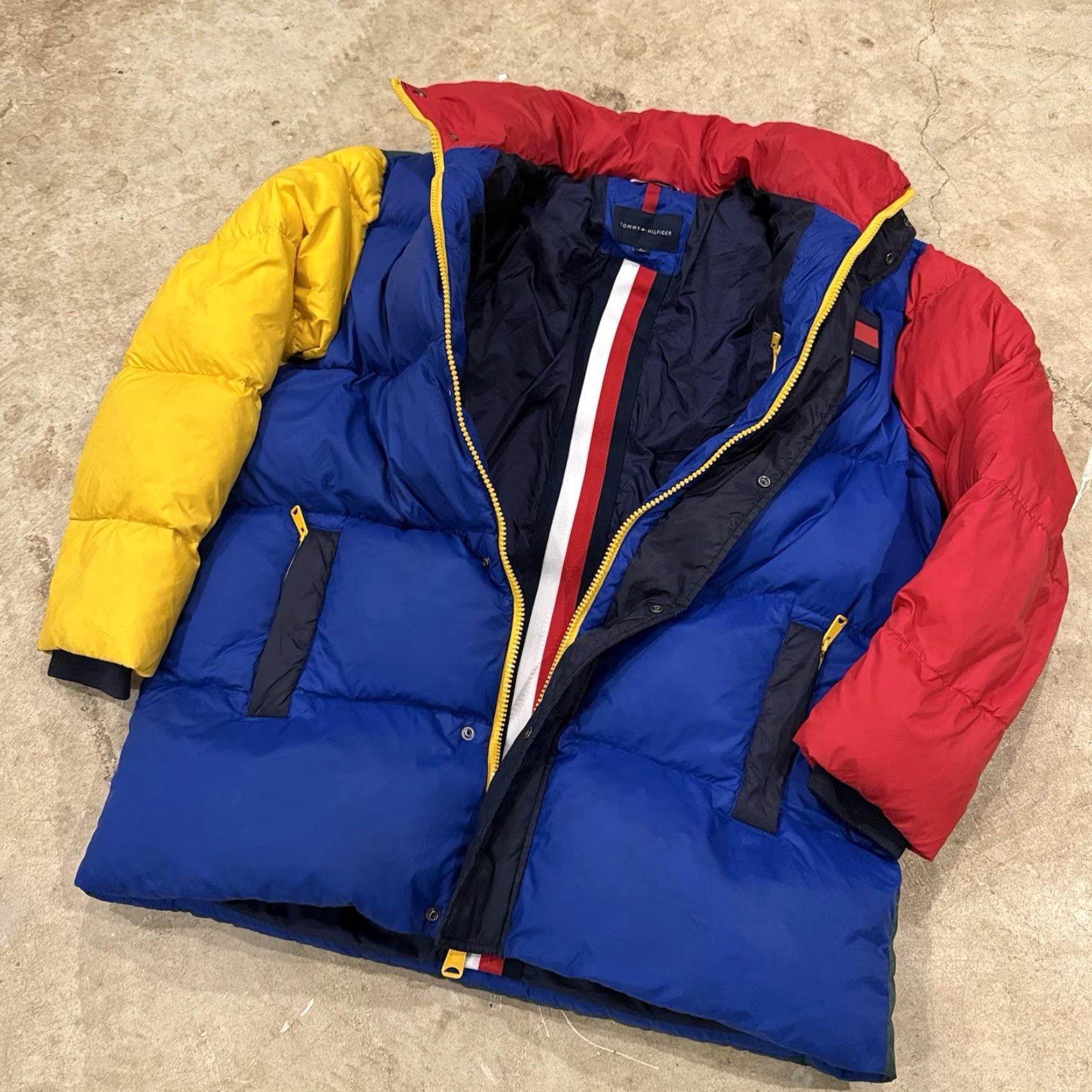 Tommy Hilfiger Tommy Hilfiger Puffer Reversible Jacket Down Feather Mens M Multi Flaws Size US M / EU 48-50 / 2 - 3 Thumbnail