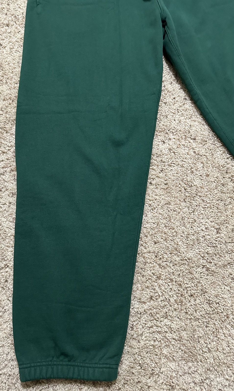 Jordan Brand × Supreme SUPREME X JORDAN FW24 SWEATPANTS SIZE MEDIUM GREEN Size US 32 / EU 48 - 3 Thumbnail