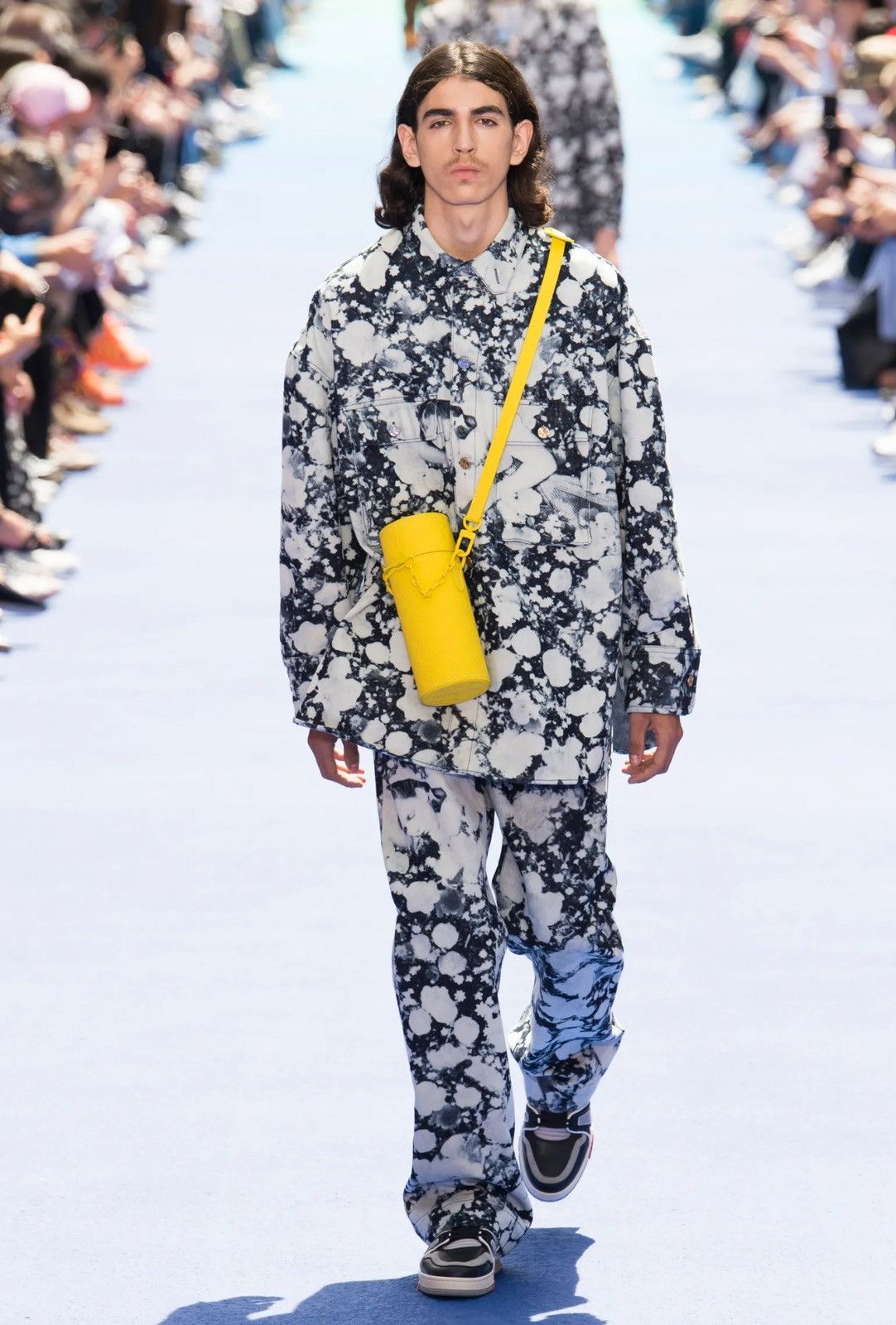 Louis Vuitton Dorothy In The Poppies Flared Denim Spring 2019 Size US 36 / EU 52 - 1 Thumbnail