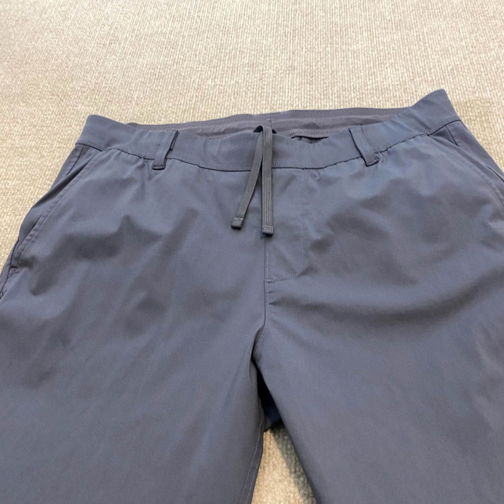 Rhone Rhone Pants Mens Large Gray Performance Khakis Elastic Waist Drawstring Travel Size US 33 - 2 Thumbnail