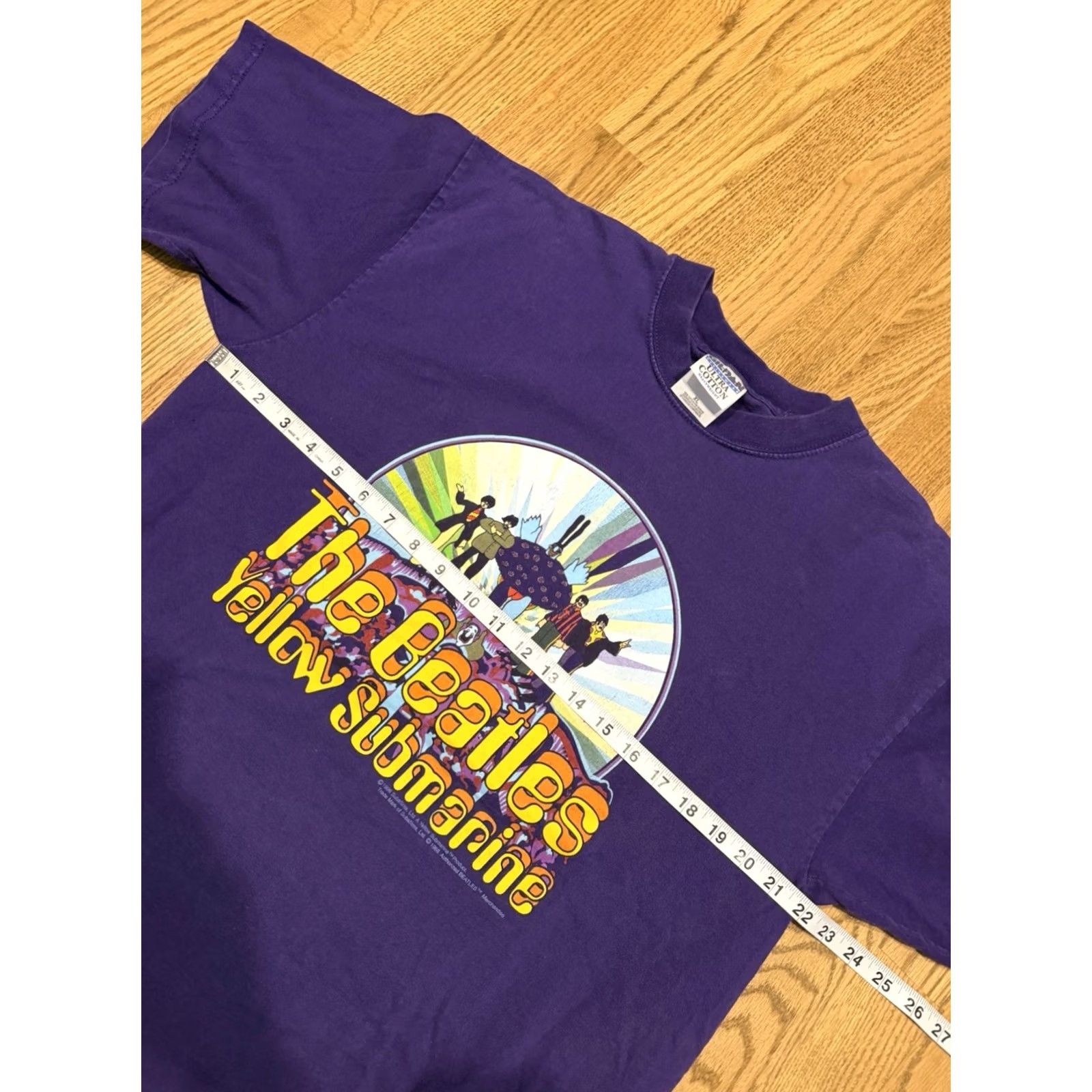 Gildan VINTAGE The Beatles Yellow Submarine Concert Tour Band T Shirt Size XL Vtg 1999 Size US XL / EU 56 / 4 - 5 Thumbnail