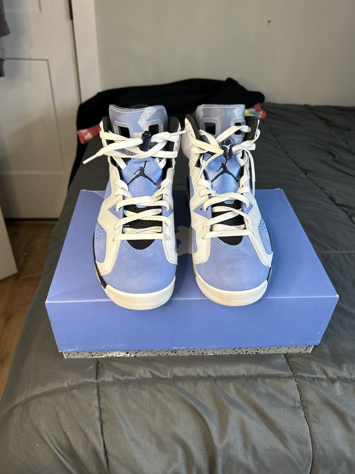 Jordan Brand Air Jordan 6 UNC Size US 10 / EU 43 - 5 Thumbnail
