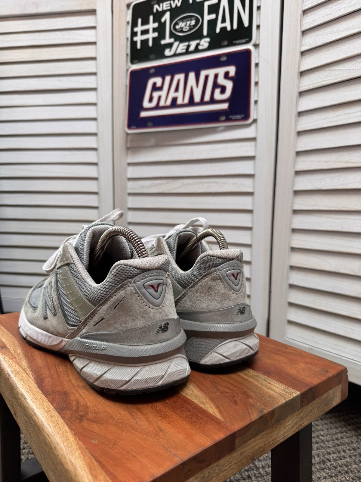 New Balance Men’s Casual Sneakers New Balance 990 V5 Silver Size US 8 / EU 41 - 7 Thumbnail