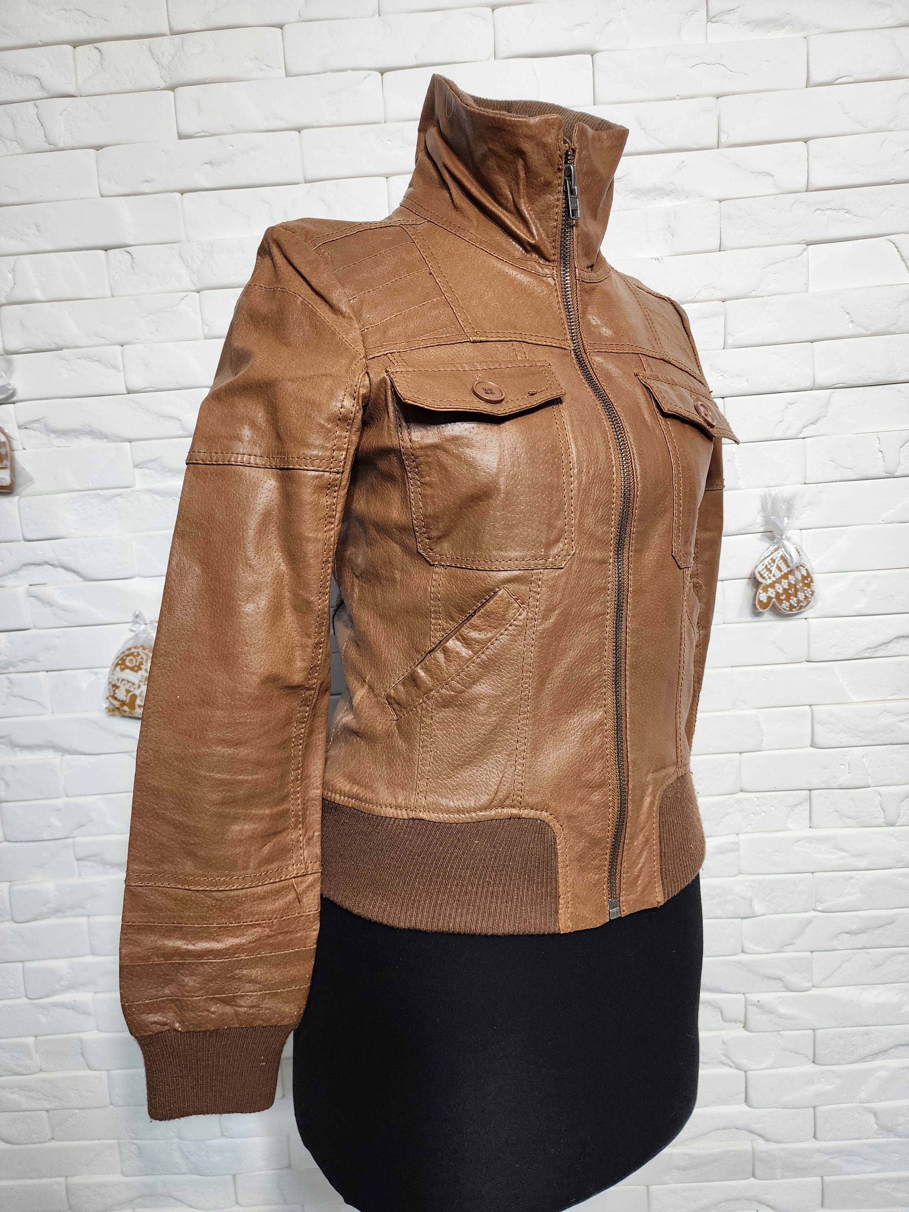 Genuine Leather Brown Leather Jacket: Women's Zip-Up Sportswear. Size M / US 6-8 / IT 42-44 - 3 Thumbnail