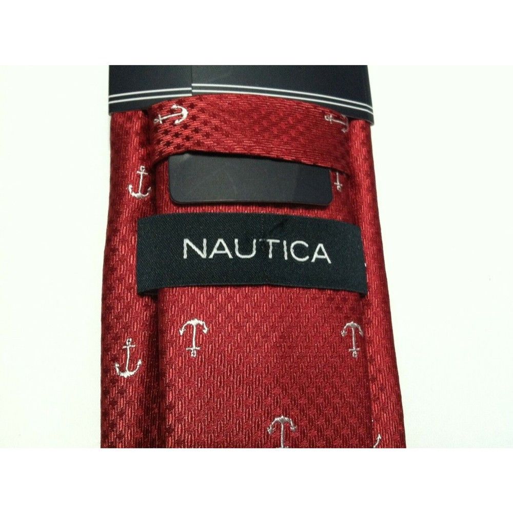 Nautica NWOT NAUTICA MENS NEW RED 100%SILK CLASSIC NECKTIE WIDTH: 3" Size ONE SIZE - 2 Thumbnail