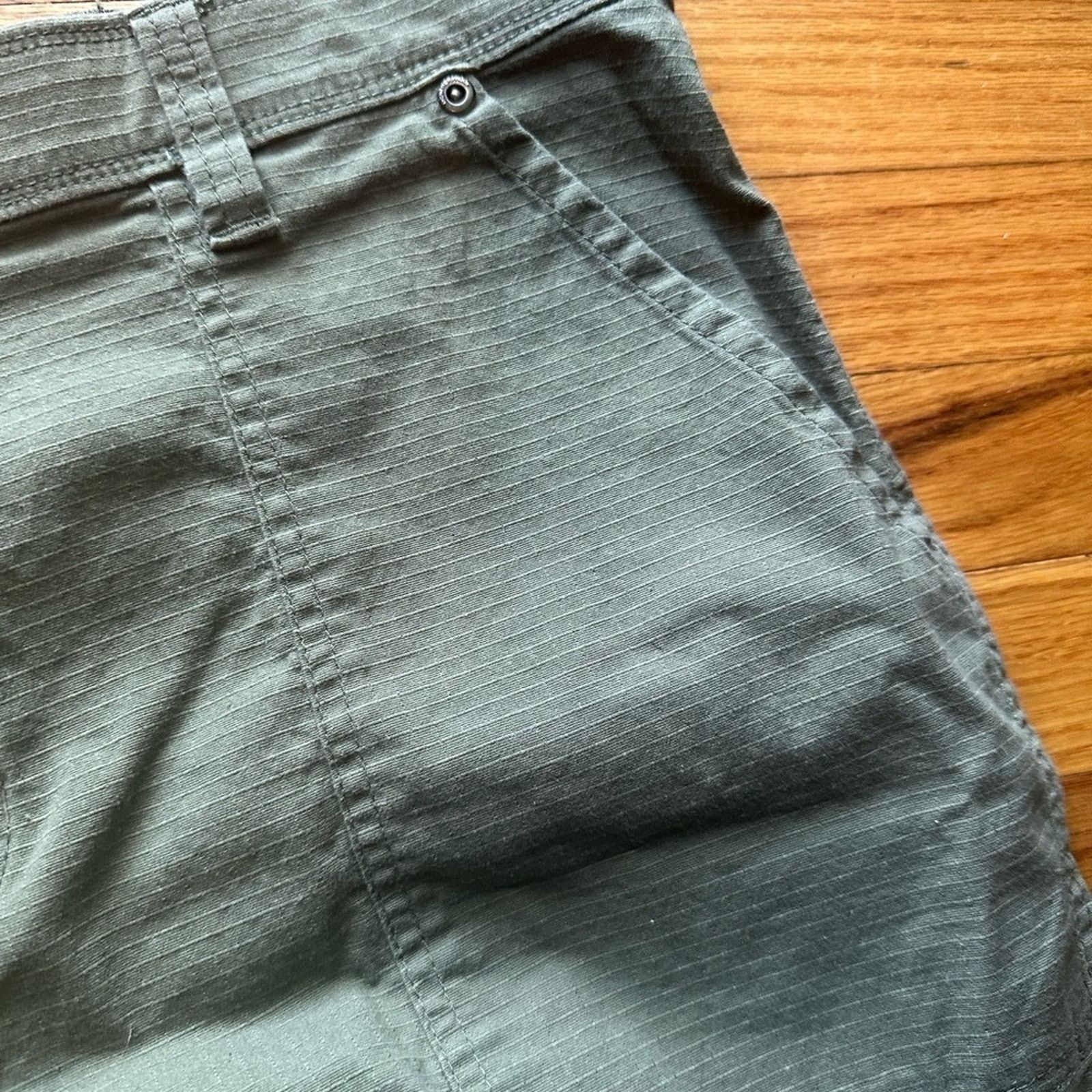 Weatherproof Weatherproof Green Casual Shorts – Size 38 Size US 38 / EU 54 - 7 Thumbnail