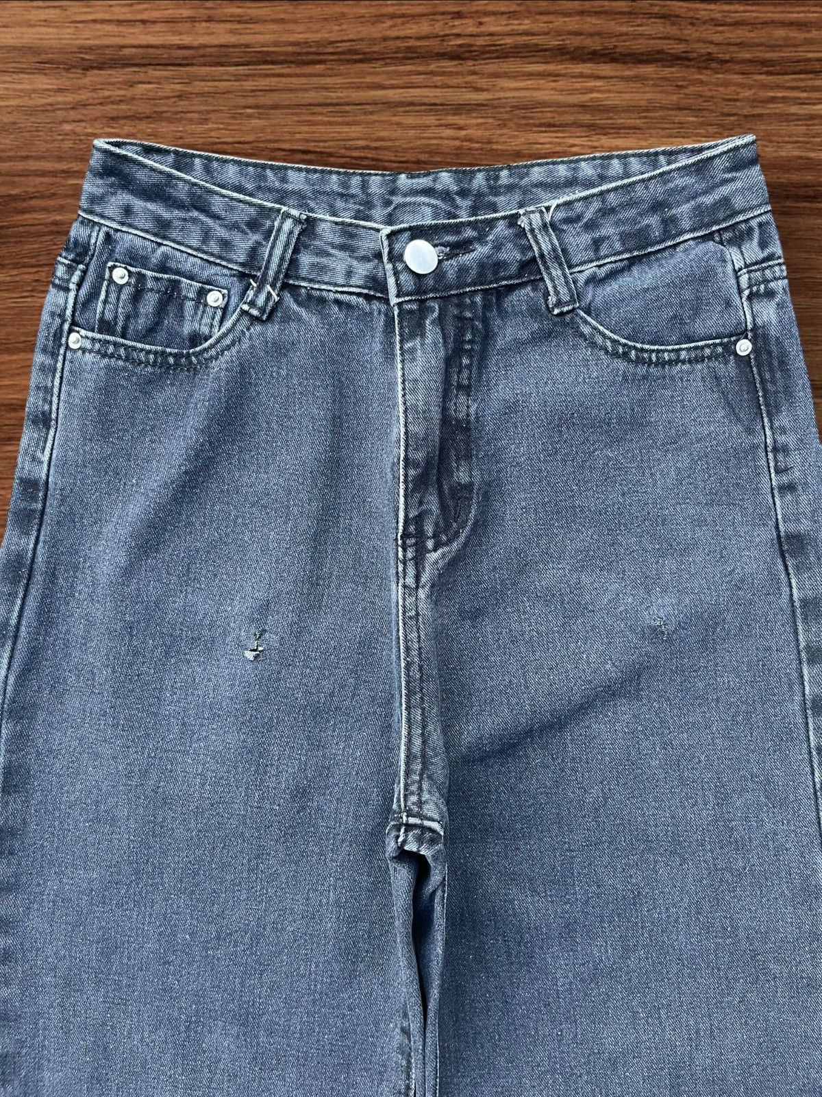 Japanese Brand Vintage Japanese Brand High Rise Baggy Frayed Wide Leg Jeans Size 25" / US 0 / IT 36 - 3 Thumbnail