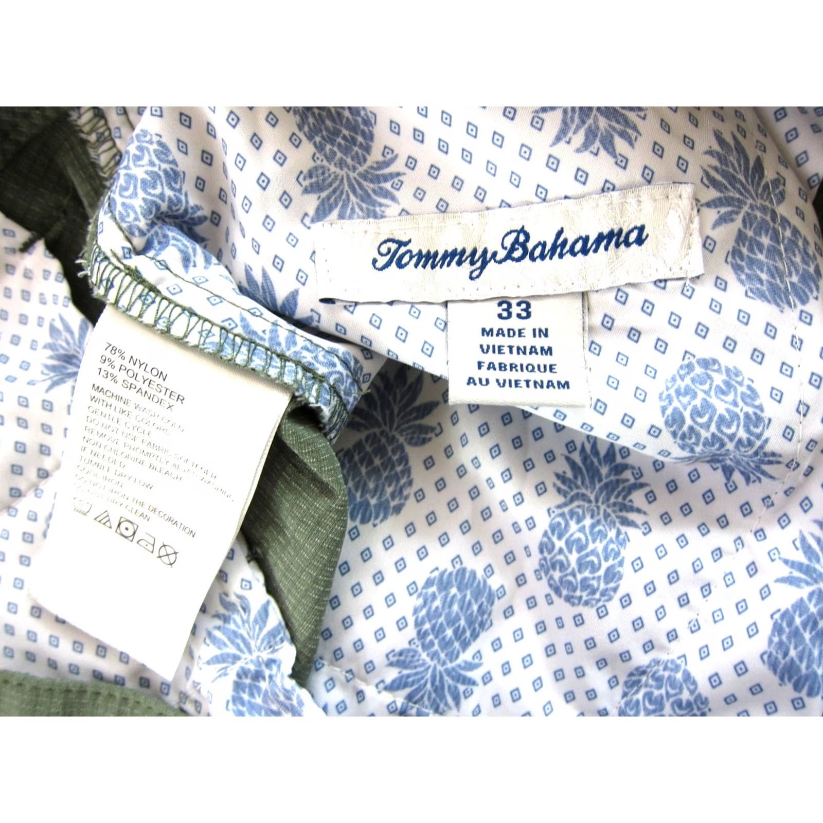 Tommy Bahama Tommy Bahama Green Stretch Active Movement Zip Pocket Chino Golf Shorts Men 33 Size US 33 - 3 Thumbnail
