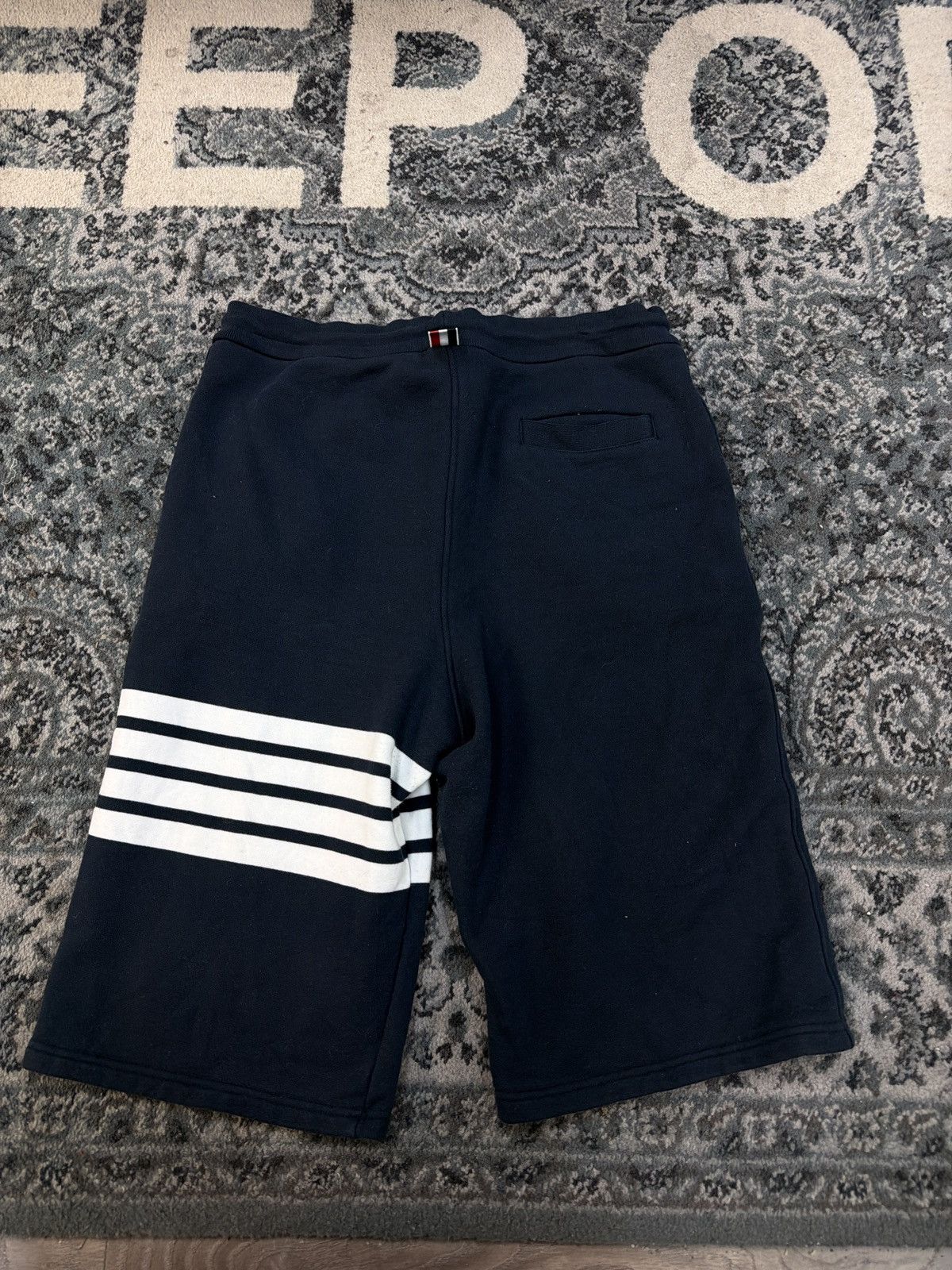 Thom Browne Thom Browne classic logo sweat shorts navy Size US 36 / EU 52 - 2 Thumbnail