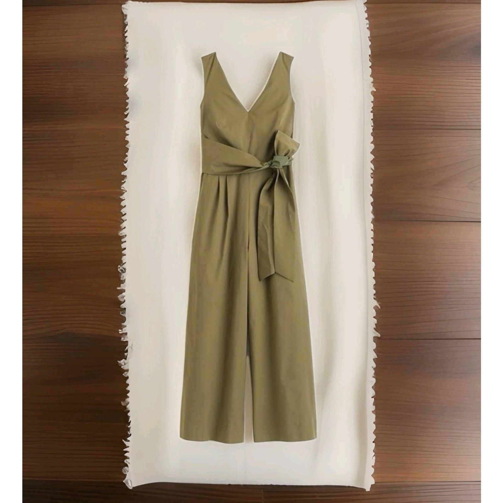 J.Crew J. Crew Wrap Tie Utility V-Neck Wide Leg Olive Jumpsuit Size 36" / US 14 / IT 50 - 4 Thumbnail