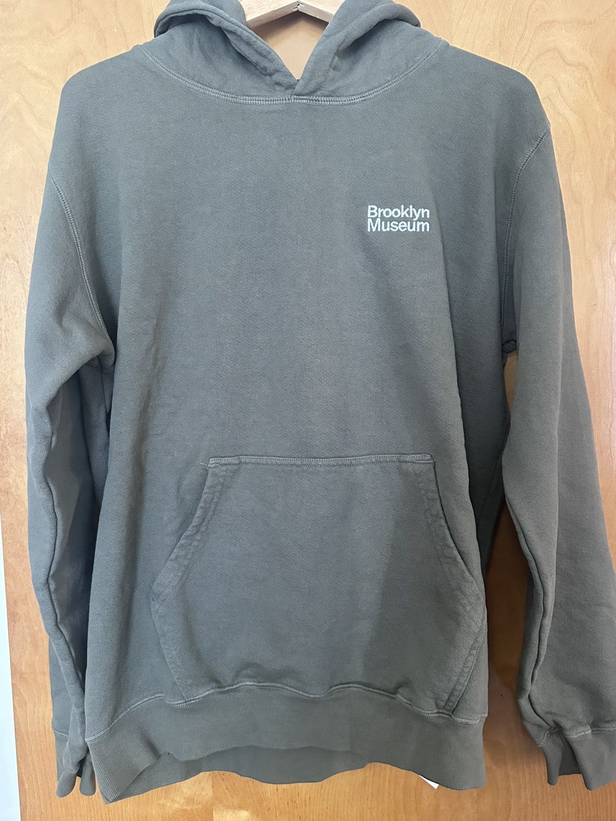 Standard Issue Brooklyn Museum x Standard Issue Hoodie green L Size US L / EU 52-54 / 3 - 1 Thumbnail