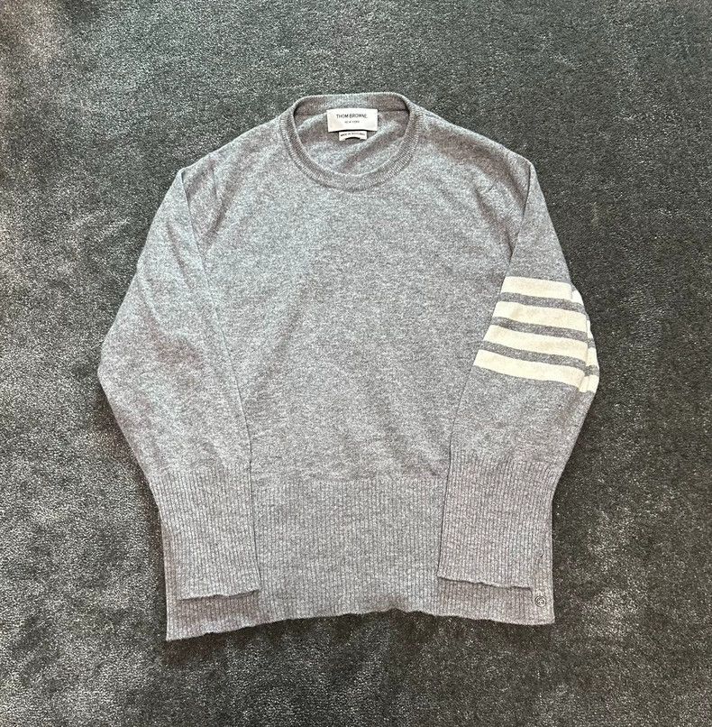 Thom Browne Thom Browne Light gray cashmere turtleneck sweater Size US XL / EU 56 / 4 - 1 Thumbnail
