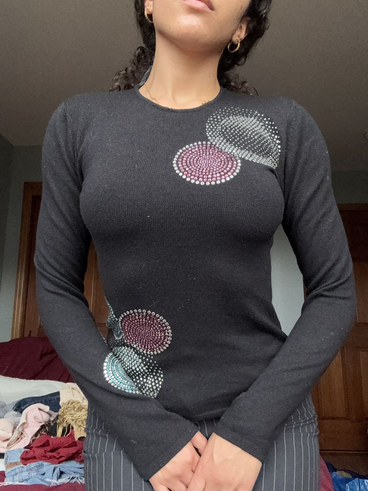 Versace Gianni Versace long sleeve top/ sweater Size S / US 4 / IT 40 - 2 Thumbnail