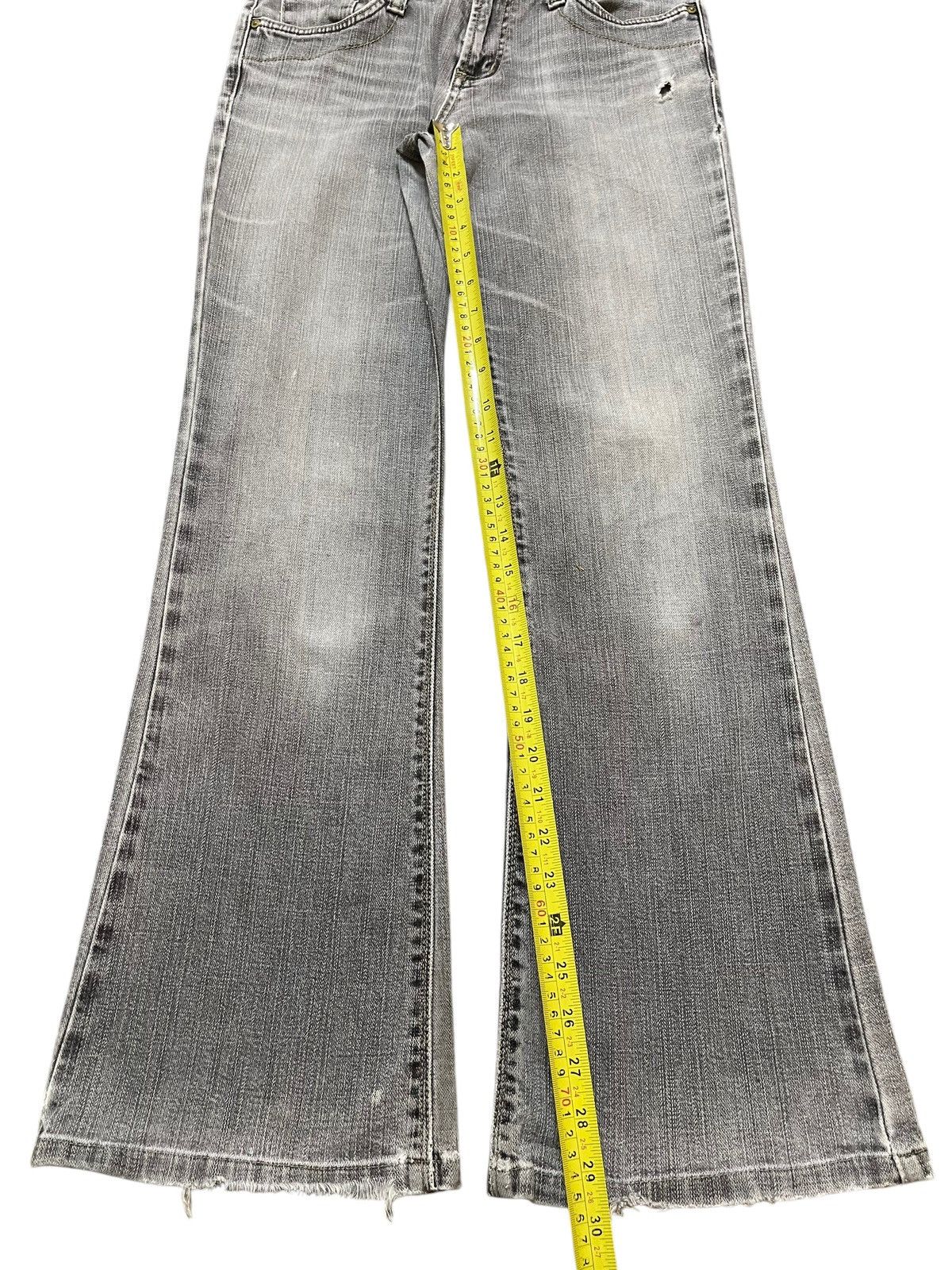 If Six Was Nine Vintage Japanese Brand Faded Wash Style Flare Jeans Size US 28 / EU 44 - 12 Thumbnail