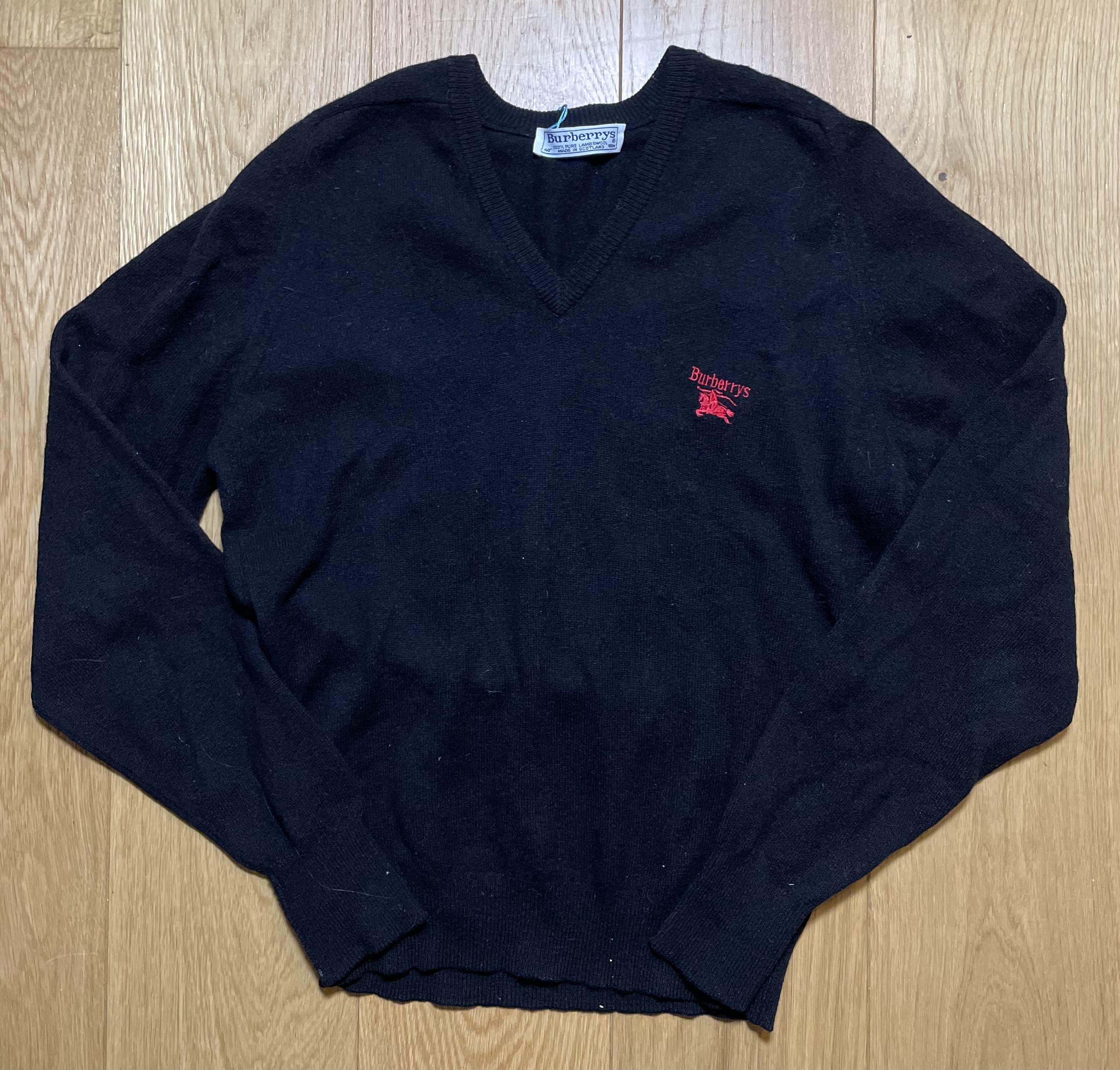 Burberry Vintage Burberrys Black V Neck Sweater Size US M / EU 48-50 / 2 - 1 Thumbnail