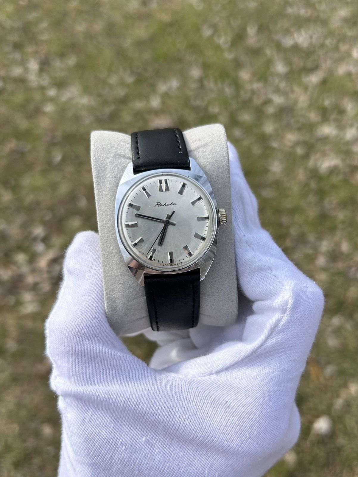 Vintage Vintage Watch Raketa Mechanical USSR Soviet Authentic 1980s Size ONE SIZE - 1 Thumbnail