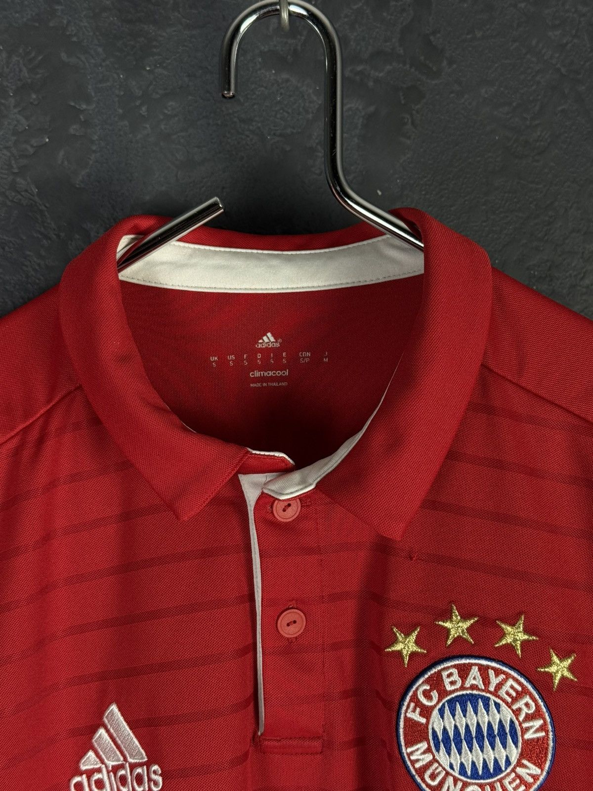 Adidas Sanches Bayern Munich Jersey Home football shirt 2016 Adidas Size US S / EU 44-46 / 1 - 3 Thumbnail
