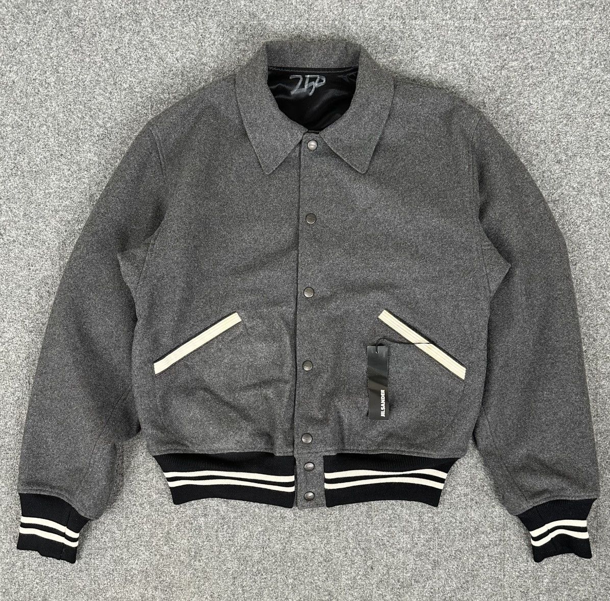 Jil Sander Jil Sander by Raf Simons Cashmere/Satin Reversible Varsity Size US S / EU 44-46 / 1 - 1 Thumbnail