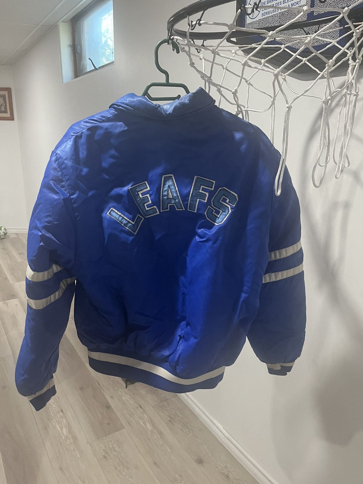 Vintage RARE VINTAGE TORONTO MAPLE LEAFS NHL HOCKEY SATIN JACKET Size US S / EU 44-46 / 1 - 2 Thumbnail