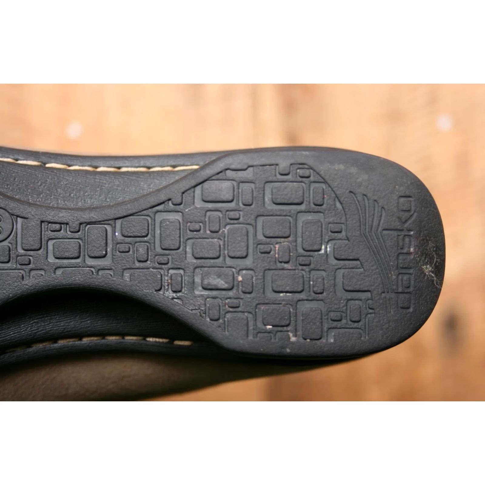 Dansko DANSKO Loretta Taupe Nubuck Lace Up Zip Sneakers Women 8.5 EU 39 Casual Nubuck Upper Wedge Leather?: Sneakers Size US 9 / IT 39 - 6 Thumbnail