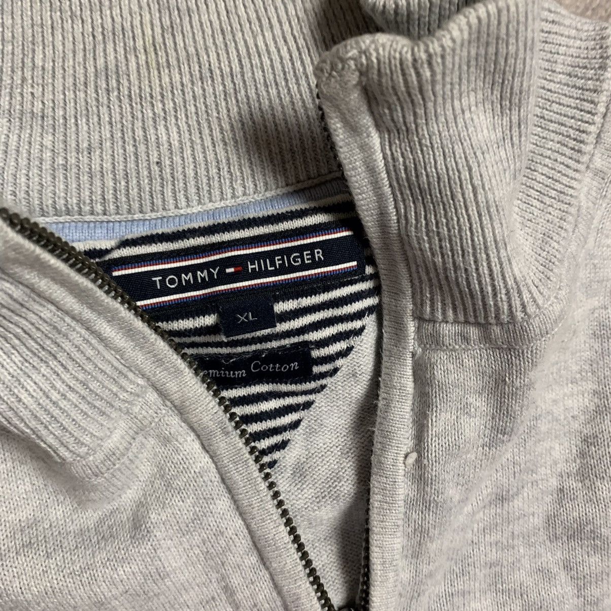 Vintage Vintage Tommy Hilfiger 1/4 Zip Sweater Preppy Normcore XL Size US XL / EU 56 / 4 - 5 Thumbnail