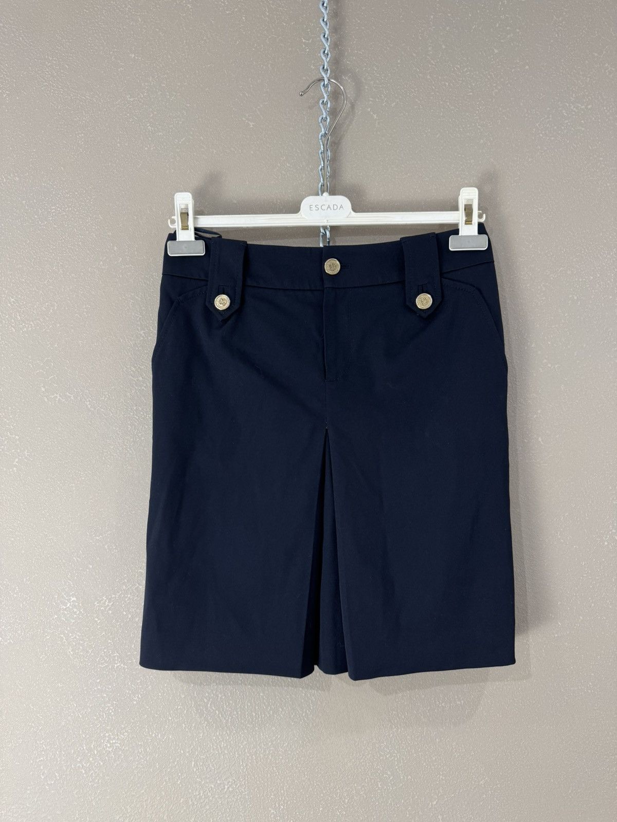 Gucci GUCCI by TOM FORD Skirt Mini Pencil Solid gold buttons Size 26" / US 2 / IT 38 - 1 Thumbnail