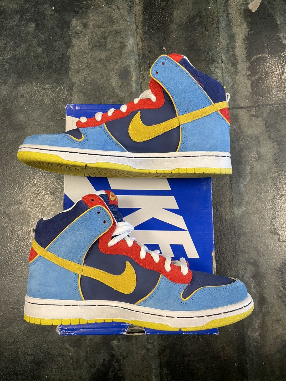 Nike Dunk Low SB High Pac-Man Size US 10 / EU 43 - 2 Thumbnail