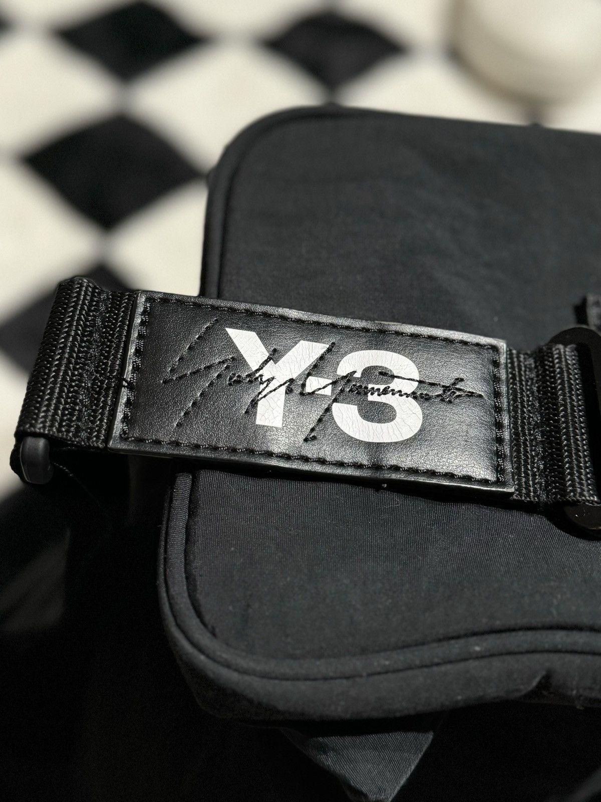Y-3 CAMERA BAG MINI DUFFLE ZIPPER NYLON SHOULDER CROSSBODY Size ONE SIZE - 5 Thumbnail