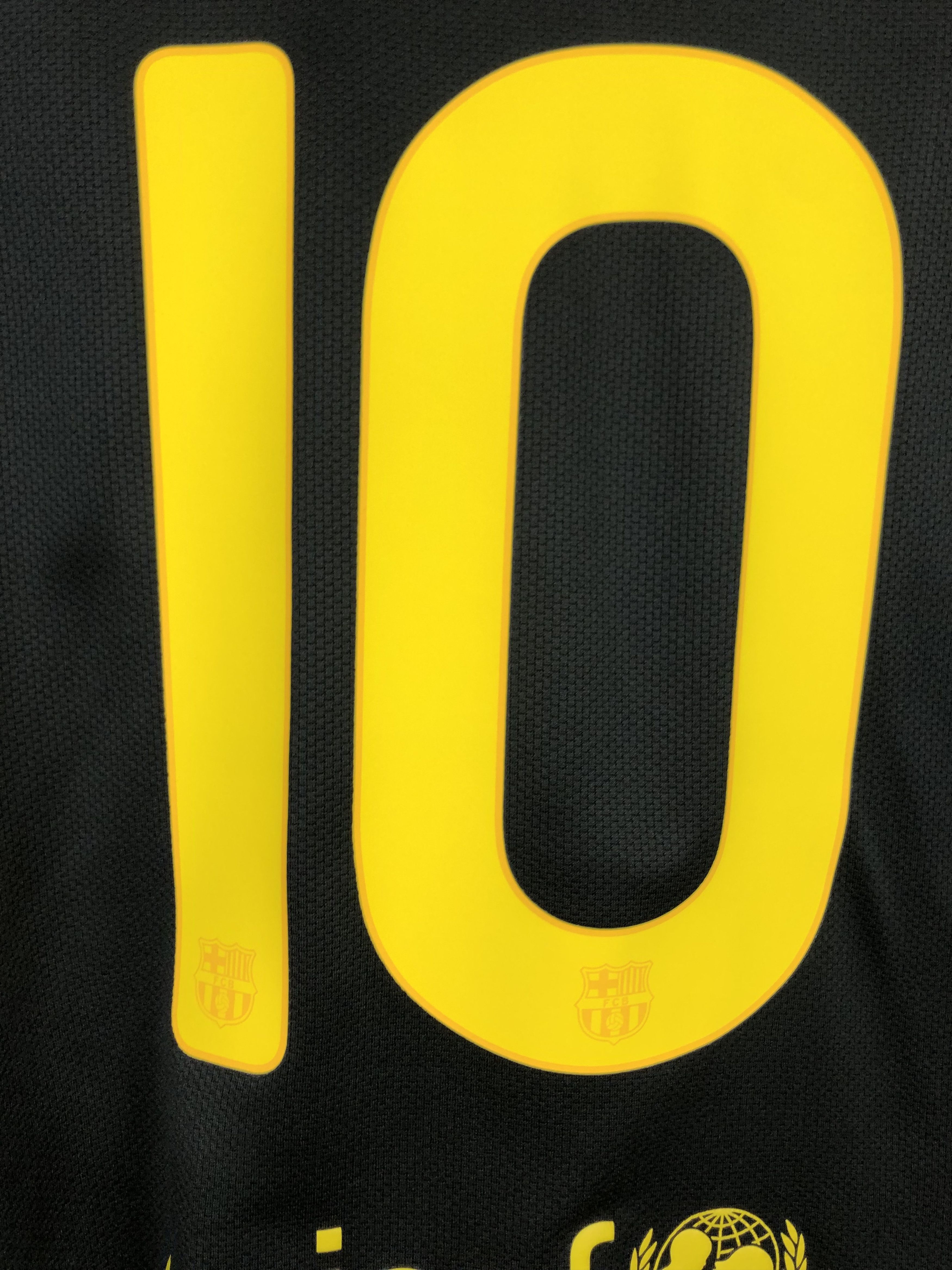 Nike Barcelona football shirt Soccer Nike #10 Messi Jersey Tee Size US M / EU 48-50 / 2 - 9 Thumbnail