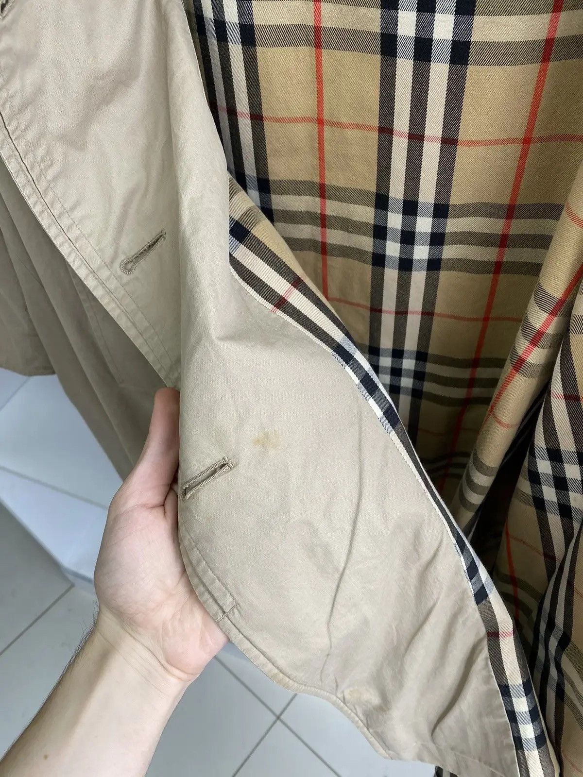 Burberry × Vintage Vintage Burberry Nova Check Beige Coat Size US S / EU 44-46 / 1 - 15 Thumbnail