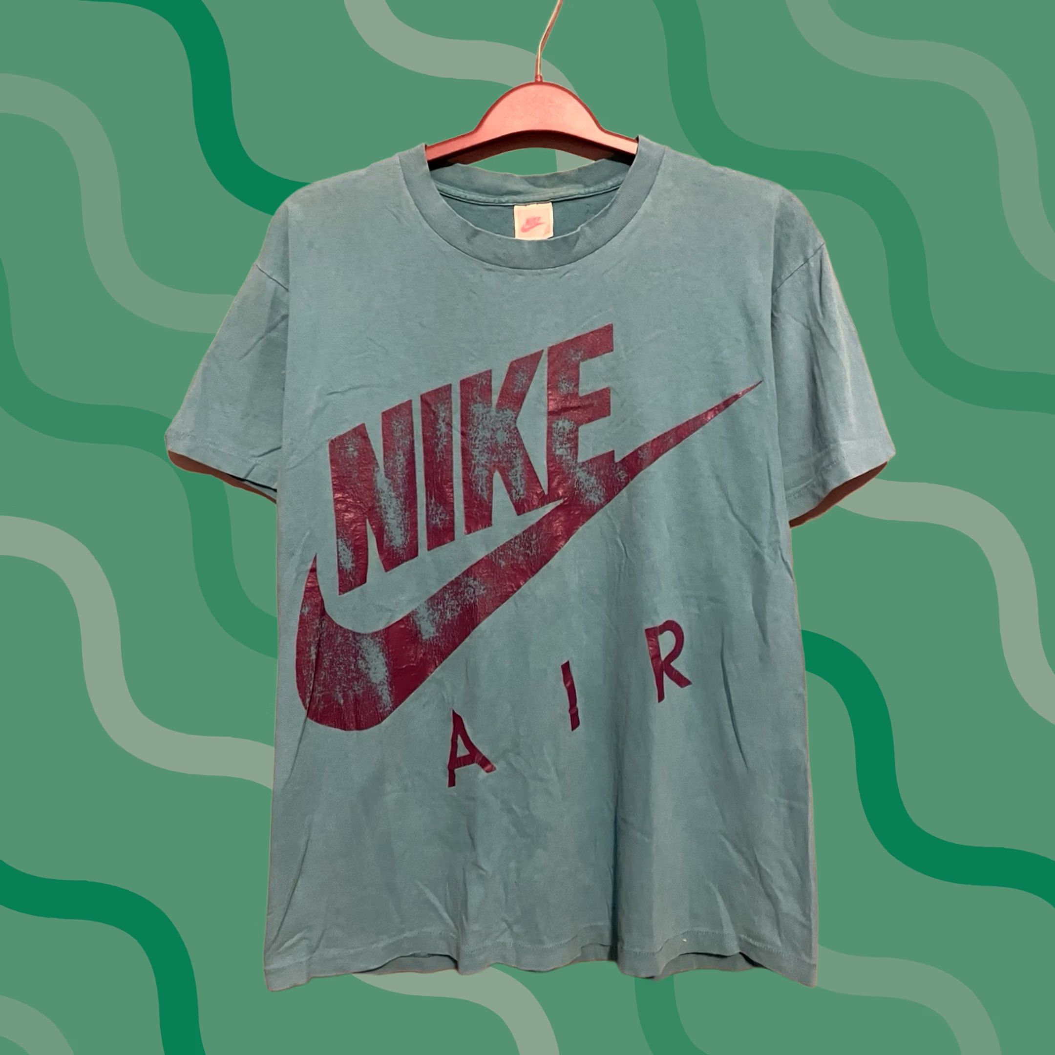 Nike VINTAGE Nike Air Logo T-Shirt Double Sided USA Teal Purple Size Large (A498) Size US L / EU 52-54 / 3 - 1 Thumbnail