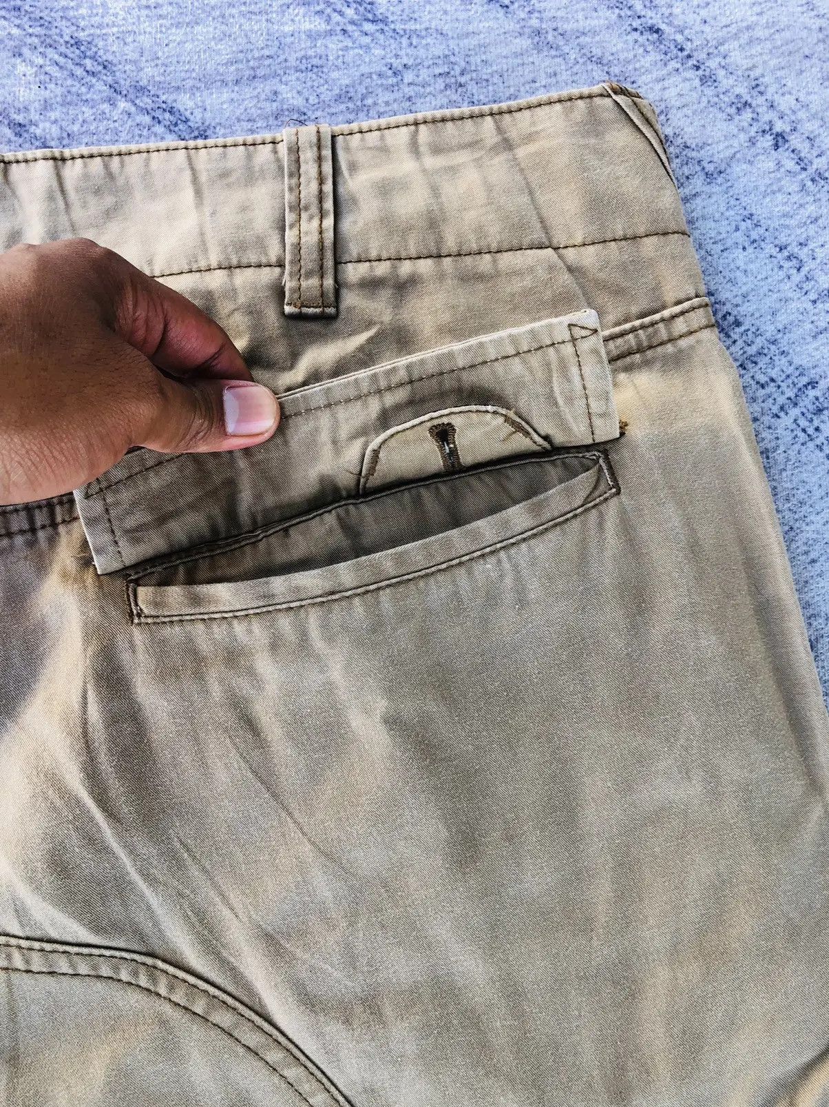 Designer × Japanese Brand × Vintage Faded Begie Cargo Trousers With 6 Pocket Workware Size US 33 - 11 Thumbnail