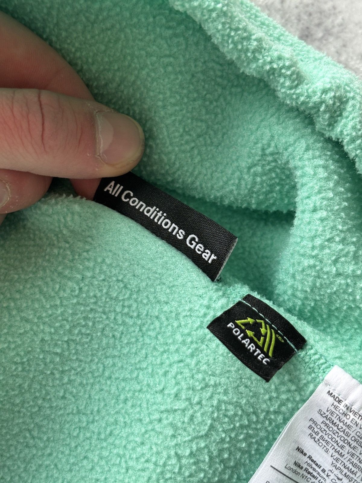 Nike ACG Nike ACG Polartec Wolf Tree Pullover Ninja Mask Hoodie Mint Size US L / EU 52-54 / 3 - 11 Thumbnail