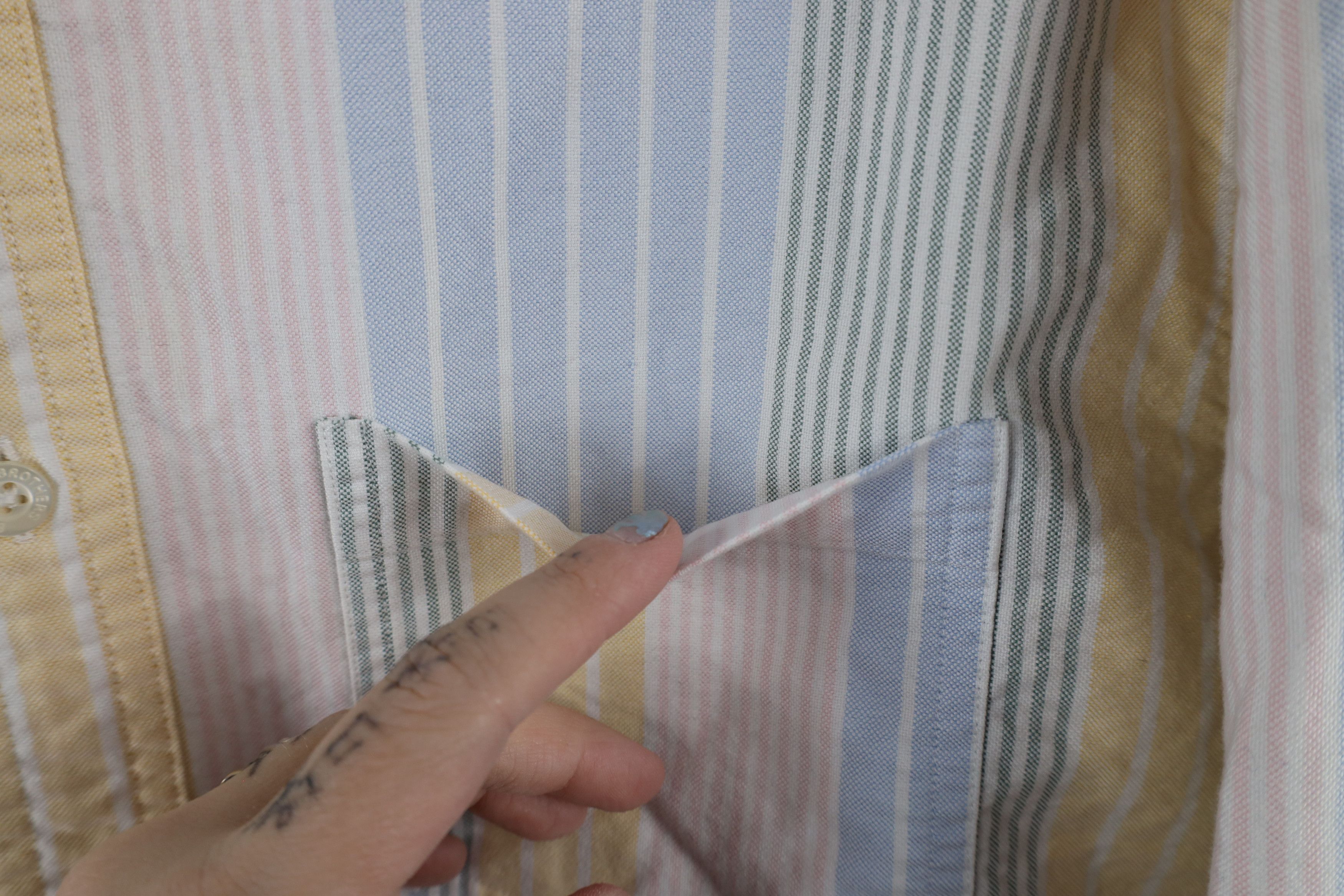 Brooks Brothers Brooks Brothers Red Fleece Pastel Striped Button Down Shirt Size US L / EU 52-54 / 3 - 4 Thumbnail