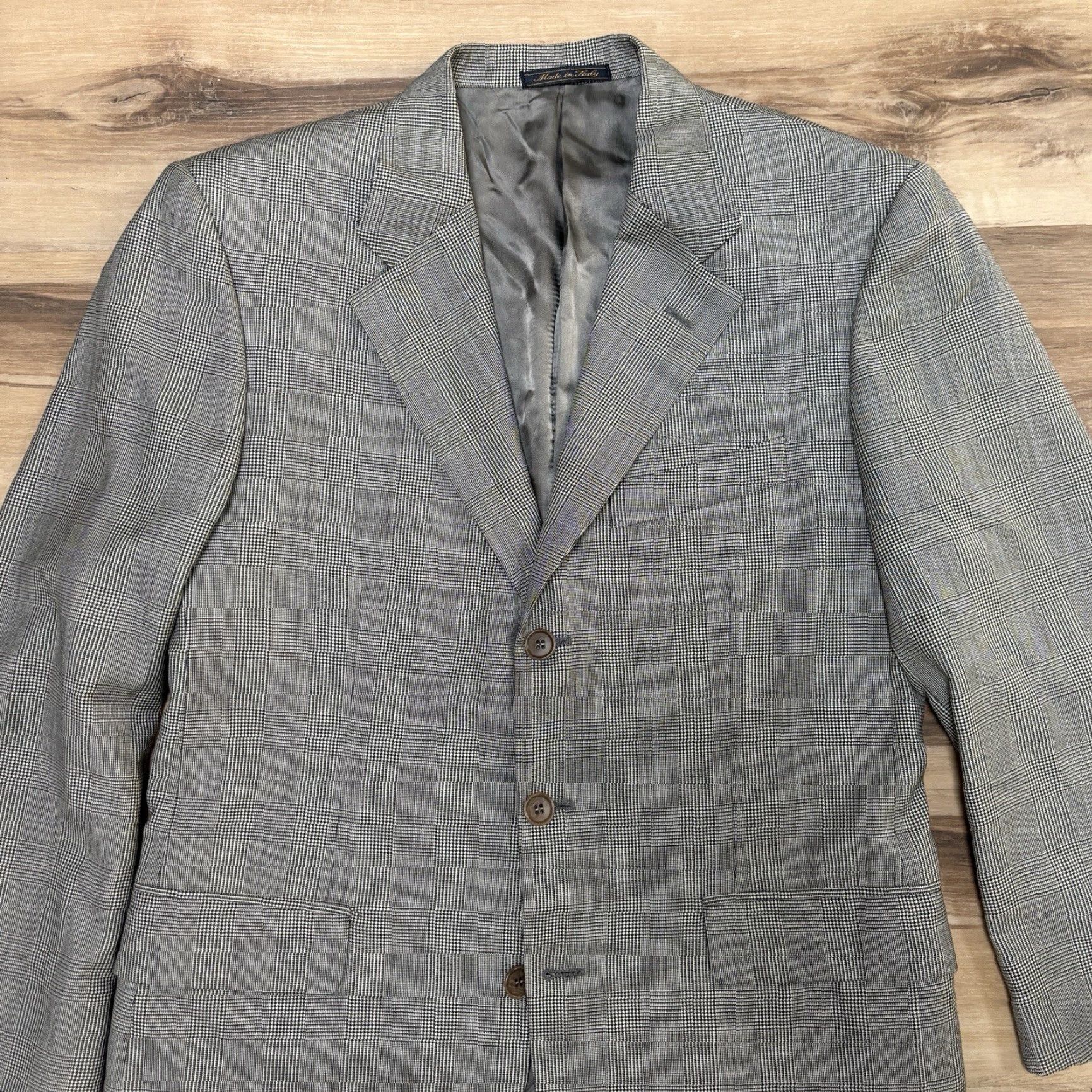 Vintage VINTAGE Trussini Blazer Mens 38R Wool Plaid 3-Button Notch Lapel Single-Breasted 2 Piece Gray Reserved for Business, Casual, Wedding Mens Size 38R - 4 Thumbnail