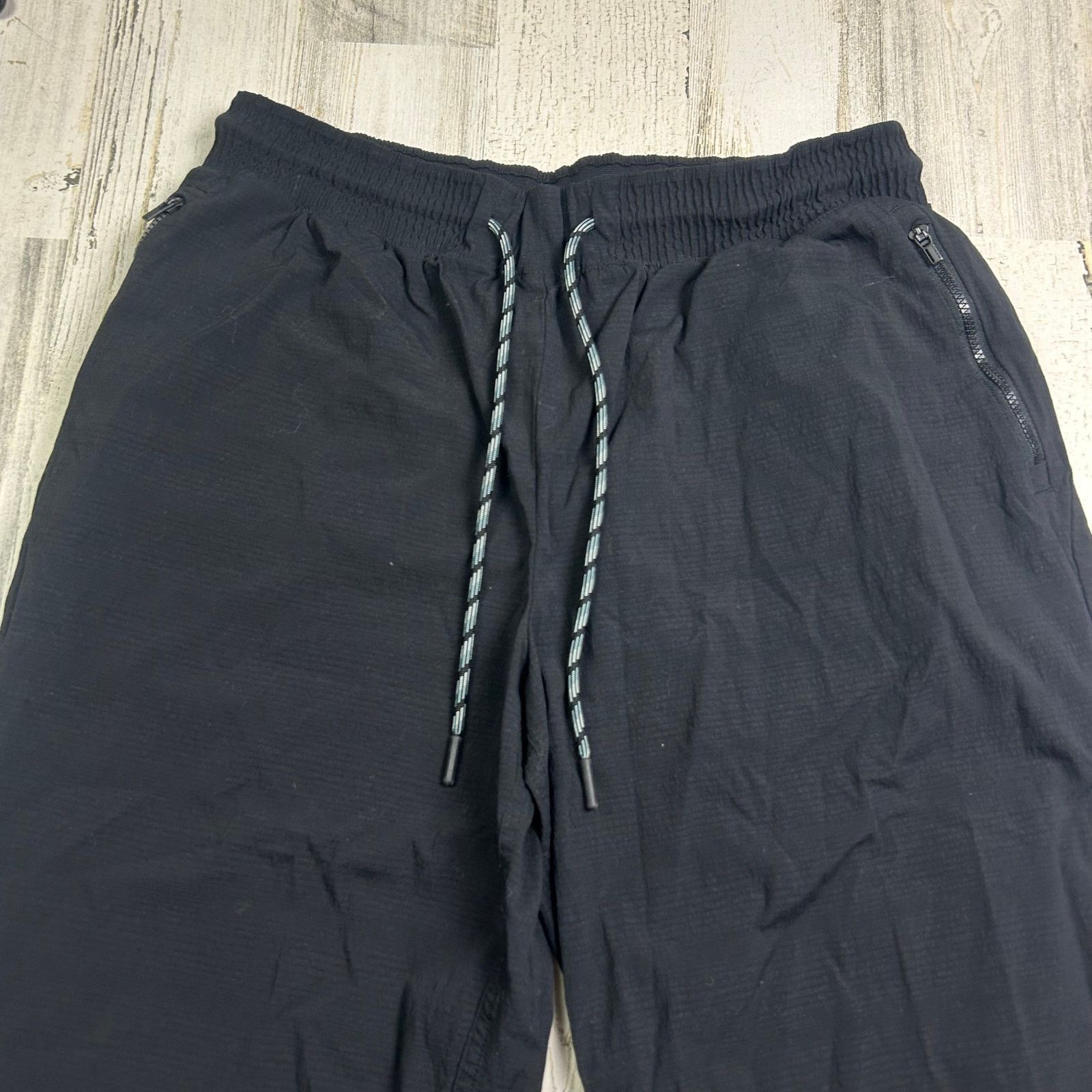 Athleta Athleta Trekkie Straight Crop Pants Size 28" / US 6 / IT 42 - 2 Thumbnail