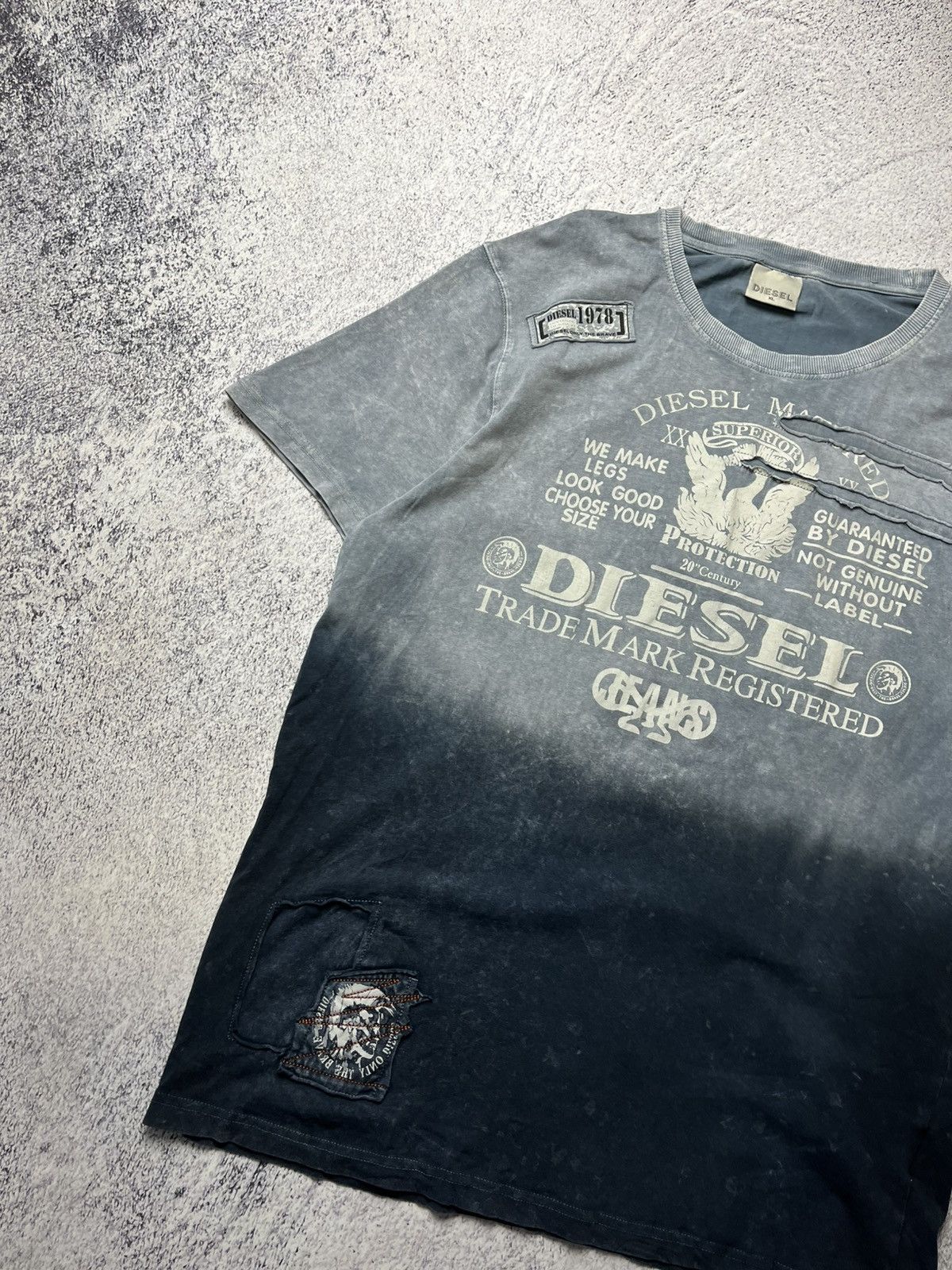 Diesel Vintage Diesel T-Shirt Big Logo 2000s Hype Y2K XL size Size US XL / EU 56 / 4 - 7 Thumbnail