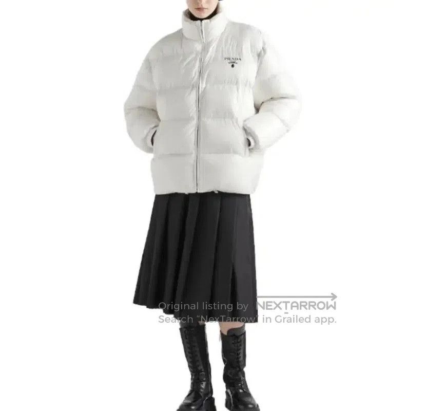 Other Prada Winter White Logo Short Puffer. Size L / US 10 / IT 46 - 5 Thumbnail