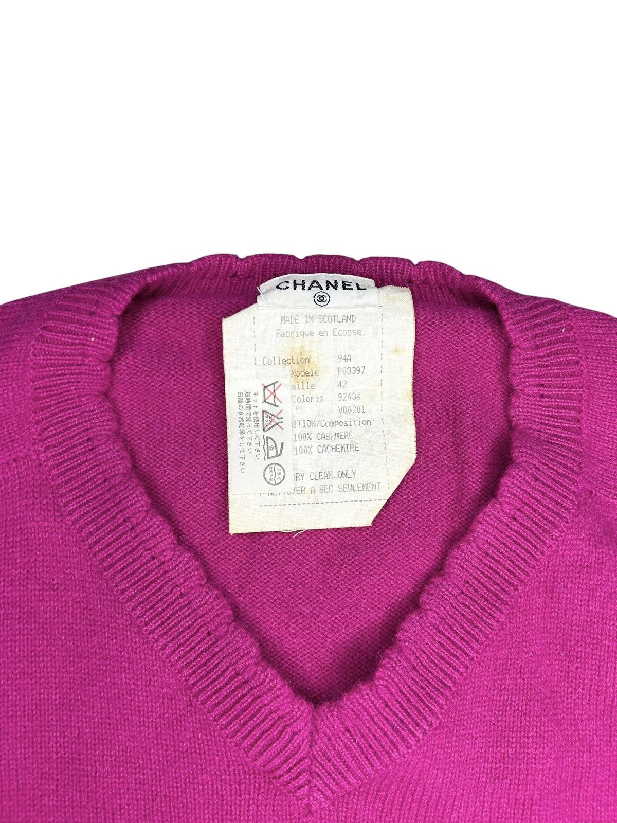 Chanel F/W 94 Oversized Scallop Cashmere Sweater Size M / US 6-8 / IT 42-44 - 2 Thumbnail