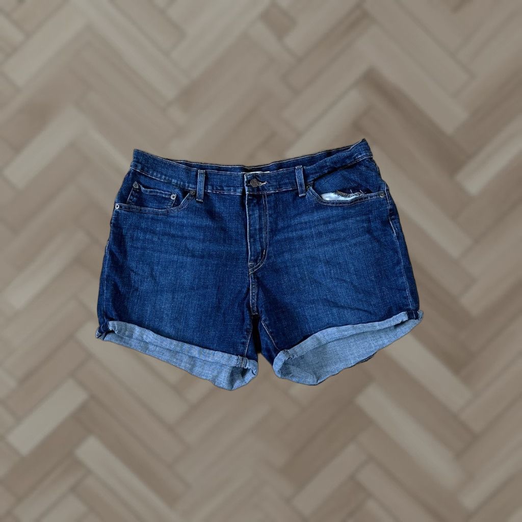 Levi's Levi's Shorts Women Size 34 Denim Blue Mid Length Cuffed Size 24" / US 00 / IT 34 - 1 Thumbnail