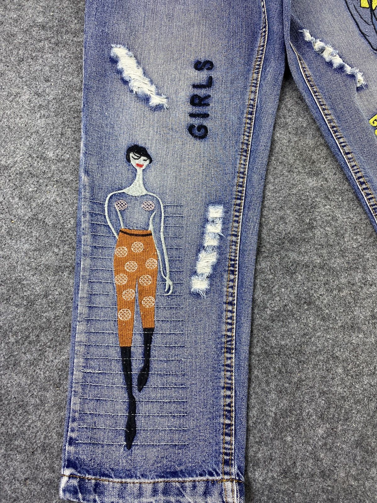 Japanese Brand × Jean Japanese Brand Distressed Joggers Denim - J1050 Size 24" / US 00 / IT 34 - 4 Thumbnail