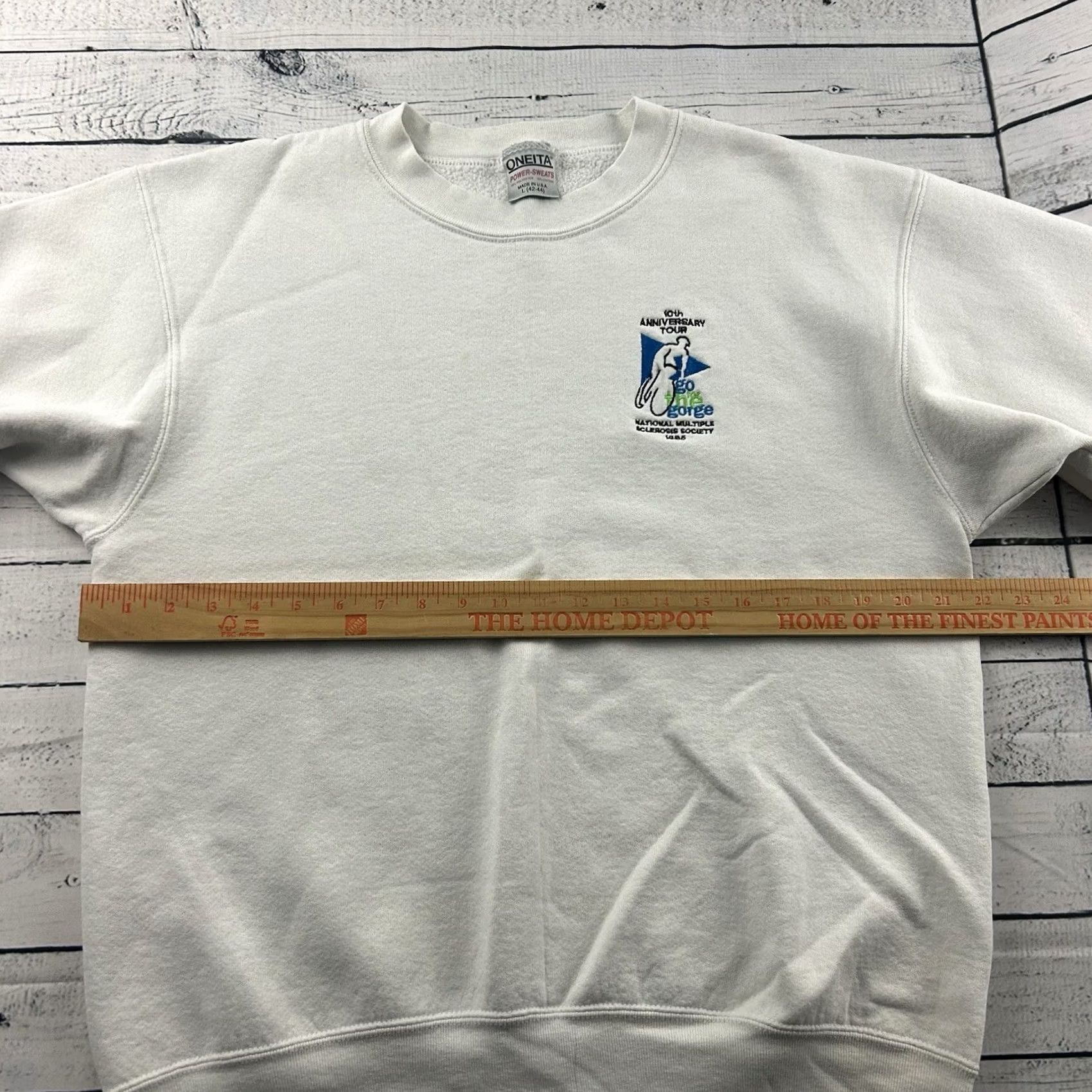 Vintage VINTAGE Oneita Go For The Gorge Crewneck Sweatshirt Mens L White MS 1995 Size US L / EU 52-54 / 3 - 5 Thumbnail