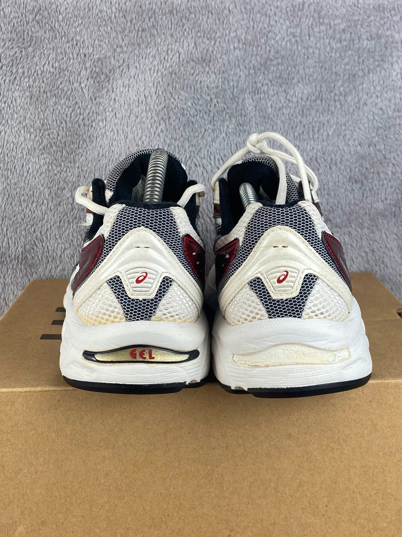 Asics Asics sneakers white red retro running vintage Size US 6.5 / EU 39-40 - 3 Thumbnail