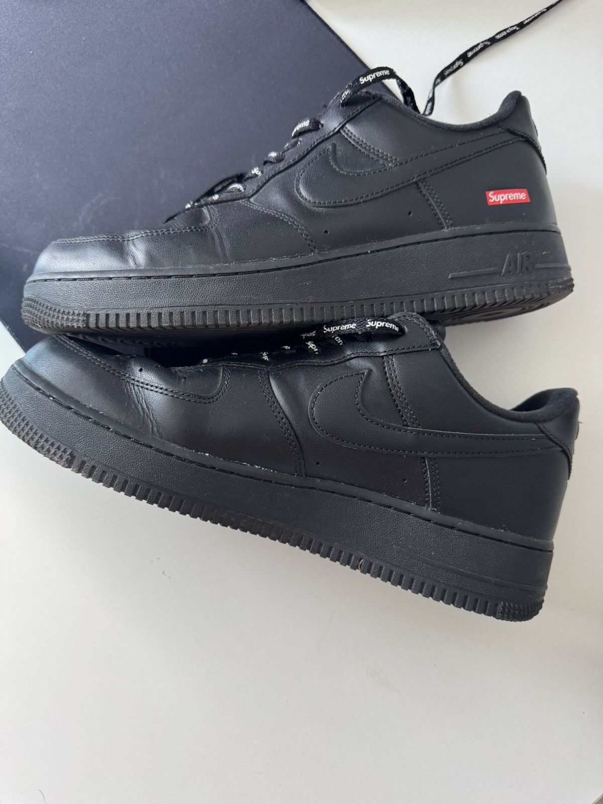 Nike x Supreme AirForce 1