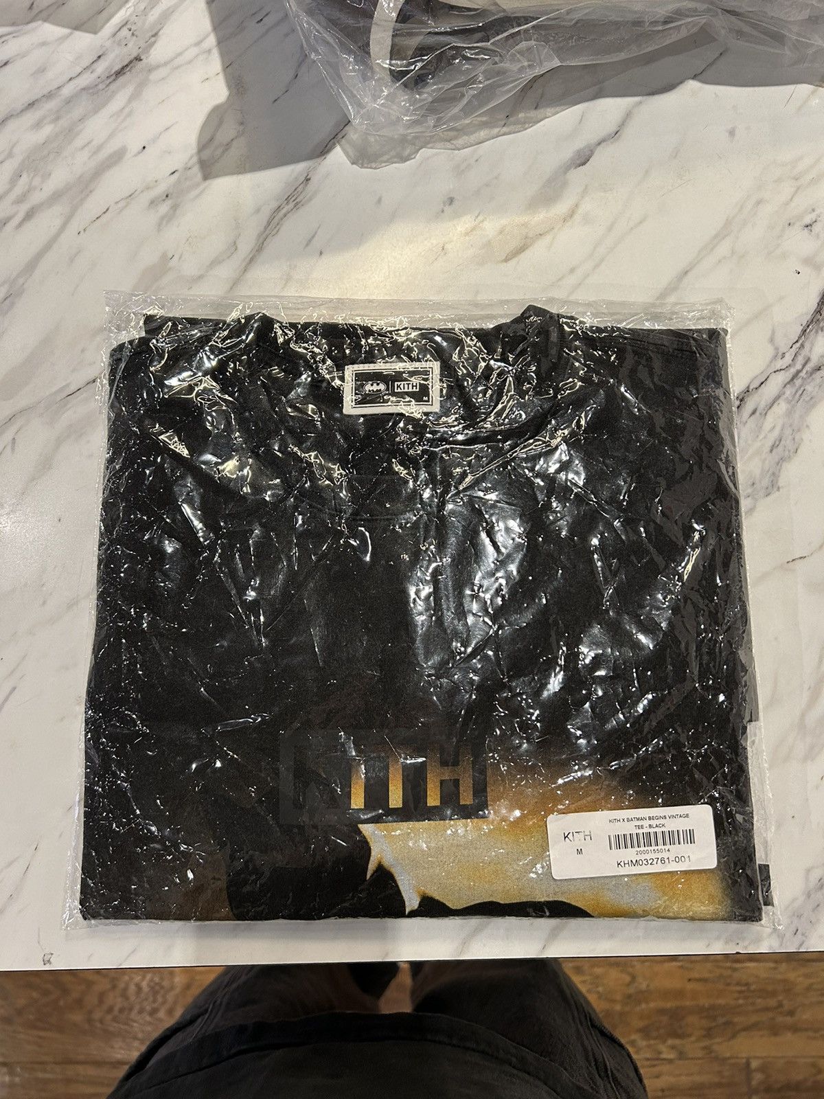 DC Comics × Kith Kith x Batman Begins Vintage Black Tee Size US M / EU 48-50 / 2 - 8 Thumbnail